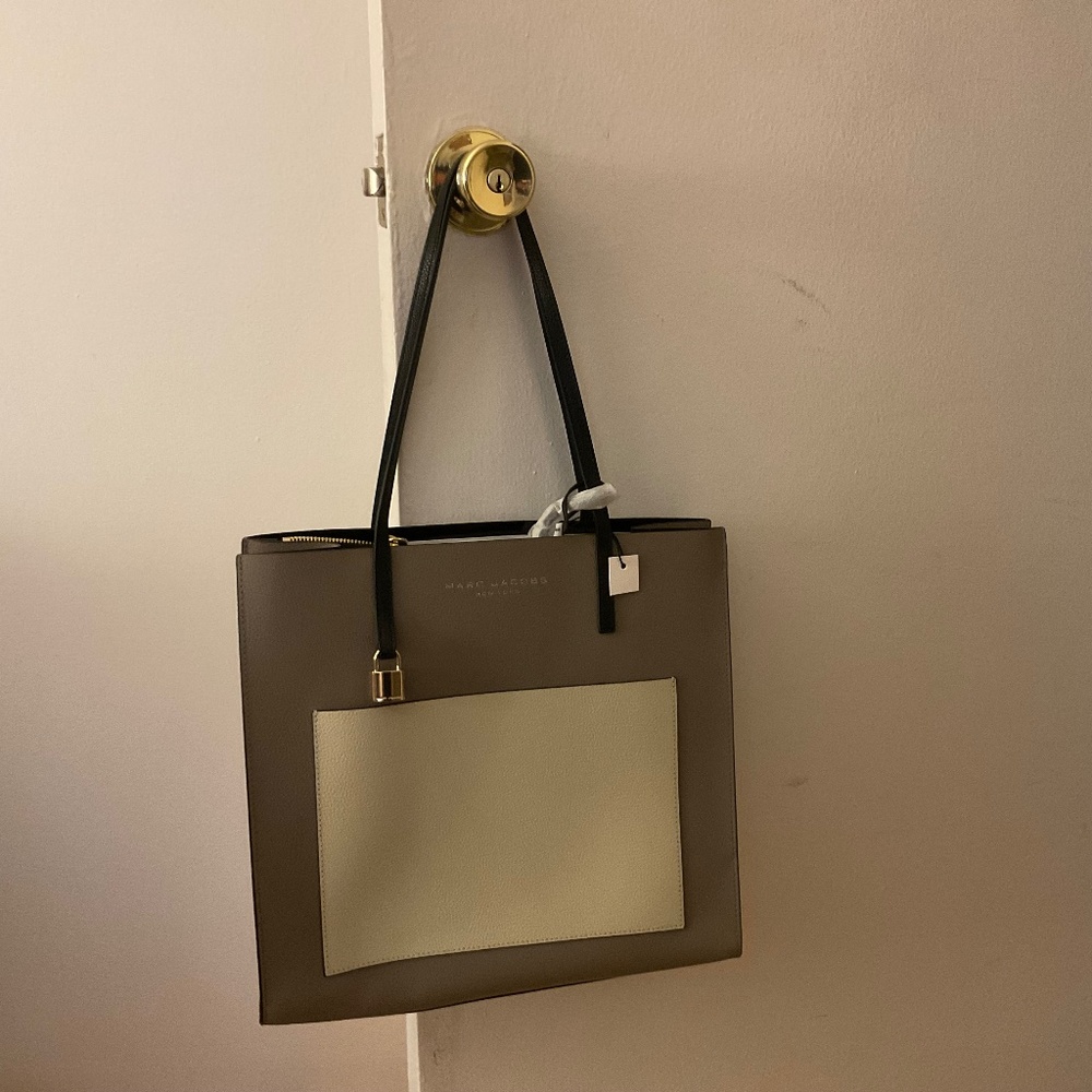Marc Jacob’s Grind Colorblock Leather Tote Bag